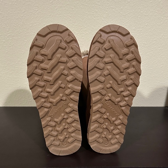 BearPaw Aize 8 Brown Winter Boots with Faux Fur - Picture 7 of 9